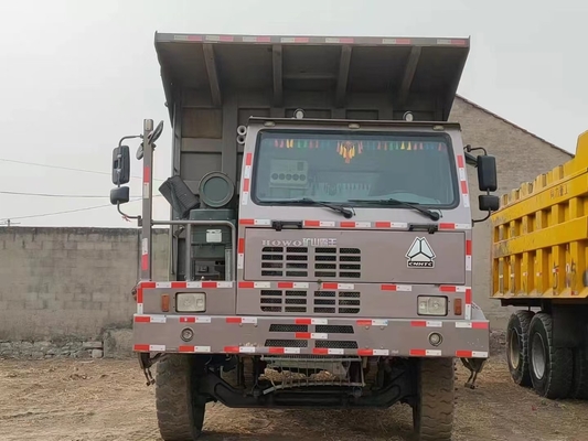 Camion à benne basculante d'exploitation de HOWO avec 80 - 120 tonnes occasion le camion à vendre