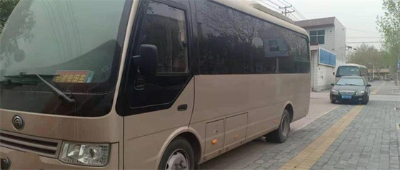 Car utilisé par National Express High Efficiency d'occasion d'autobus de Yutong 28 sièges 100km/H