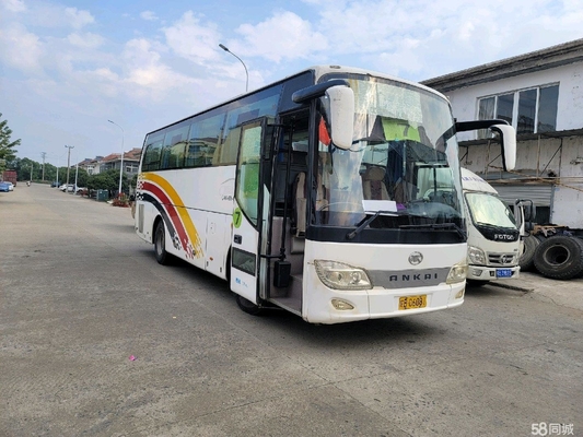 Occasion a utilisé le transport de ville de Rhd Lhd d'autobus de banlieusard de passager de Yutong 39 sièges