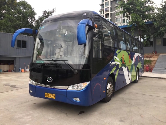 Le banlieusard Kinglong a utilisé l'autobus Rhd Lhd de passager de Yutong 51 sièges au Congo