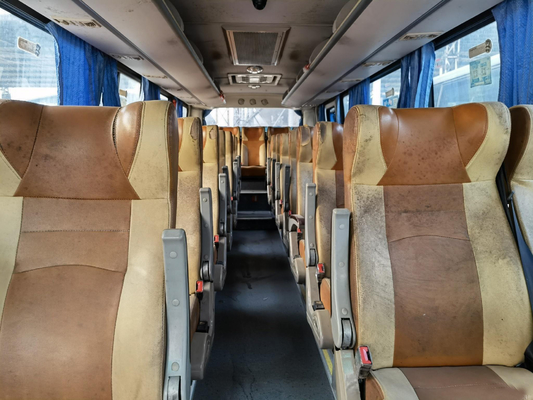 Autobus diesel de luxe de l'euro 3 de Rhd Lhd d'occasion d'autobus de Bus Used Kinglong d'entraîneur à vendre