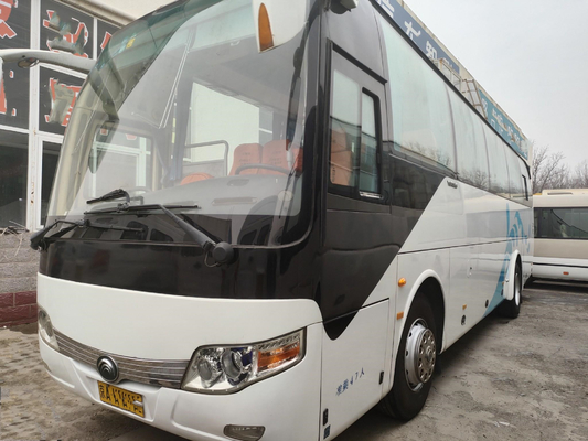 le 2ème entraîneur Buses 47 de Yutong d'occasion de l'autobus ZK6107 de main pose la plate-forme simple