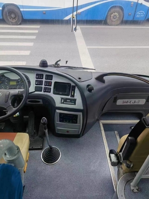 Les sièges utilisés de Yutong Bus ZK6110 51 d'entraîneur 2013 direction de l'an RHD ont utilisé les autobus de luxe
