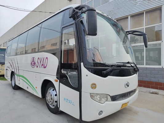 Plus haut autobus utilisé KLQ6856 d'autobus de Yuchai du moteur 200hp du porte-bagages 37 de sièges de couleur d'entraînement blanc commercial de main gauche
