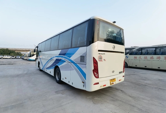 Autobus utilisé de voyage sièges moyens de la porte 47 de passager de 2017 ans scellant le dragon d'or XML6102 de moteur de Yuchai de fenêtre