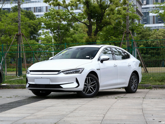 Nouveaux véhicules à consommation d'énergie BYD Qin Plus EV Modèle 510 km hybride rechargeable