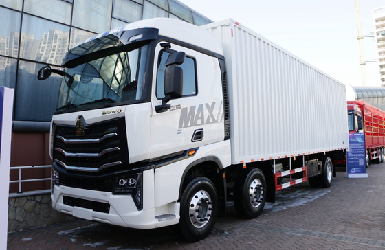 Camion de chargement à l'occasion Sinotruck MAX 6*2 Modèle lourd de conteneur Moteur à boîte de diesel