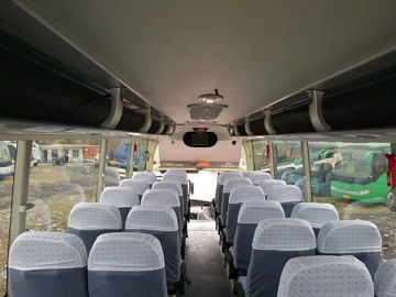 Kilomètrage du bus touristique utilisé par diesel 321032km de marque de Yutong avec l'excellente représentation