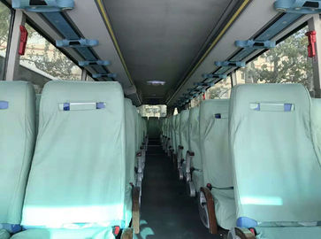 Les sièges utilisés par diesel du Roi Long Coaches 51 entassent en vrac des passagers 2008 ans faits