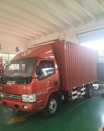 Dongfeng Duolika a utilisé le camion à benne basculante 2014 ans faits avec le mode d'entraînement 4×2 et le moteur de la JM