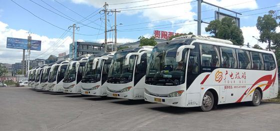 2015 ans 168kw diesel Kinglong XMQ6898 ont utilisé l'entraîneur Bus 39/45 siège de luxe de sièges