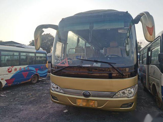 les sièges Yutong ZK6878 de la longueur 37 de 8.7m ont employé la porte simple LHD d'autobus de passager