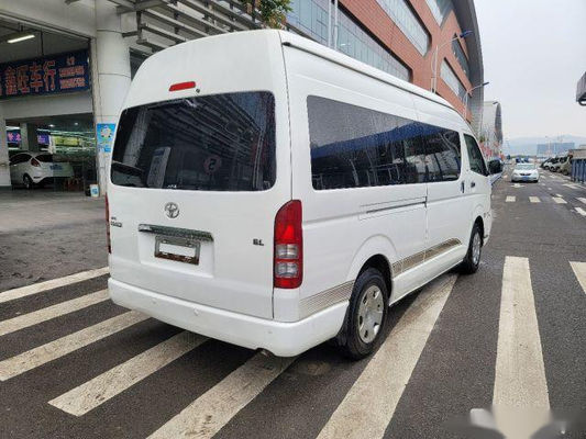 L'autobus utilisé Toyota Hiace 13 de Hiace pose la commande de main gauche de moteur à essence