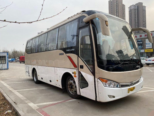 Le modèle utilisé XMQ6802 32 d'autobus de Kinglong pose le bus touristique utilisé par commande en acier de main gauche de châssis