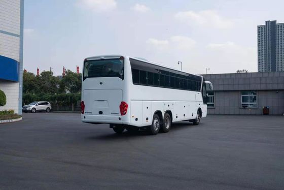 65 car Bus de nouvel autobus de Yutong ZK6126D de sièges le nouveau orientant les moteurs diesel de RHD doublent Axle New Bus arrière