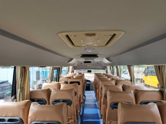 Autobus utilisé de Kinglong 6110 électriques d'autobus avec le prix de luxe de Bus For Africa d'entraîneur de passager de visite de 49 sièges en bon état