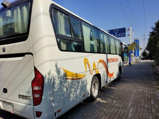 Le car de luxe ZK6876 d'autobus de Yutong a utilisé l'entraîneur Bus que RHD 39 pose les autobus utilisés