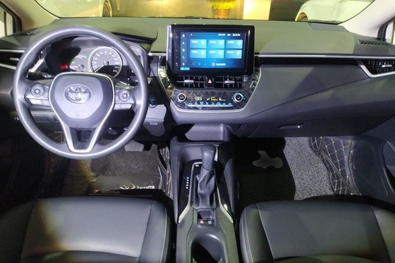 Véhicule utilisé de New Energy de voiture de Corolla avec la voiture blanche de berline de portes de la couleur 4 de sièges du pionnier 5 de Corolla 20191.2T S-CVT