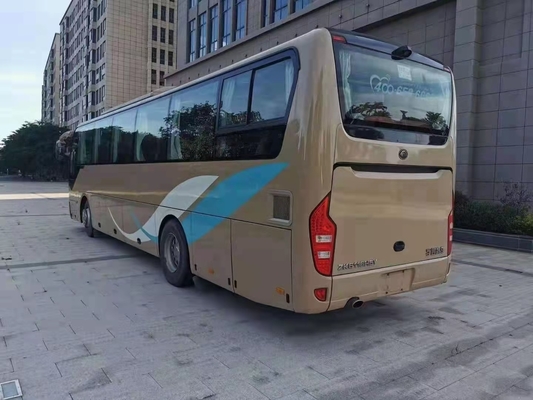 L'autobus Yutong a employé des portes à deux battants de moteur de Yuchai d'autobus de touristes de sièges de l'autobus 50 du passager ZK6116