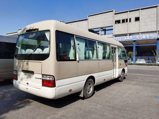 Autobus utilisé par caboteur de Toyota avec le plein équipement 20 Mini Bus In utilisé par sièges autobus de Munual d'essence de fenêtre de glissement de 2012 ans