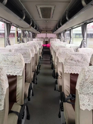 2019 la commande de Bus Left Hand d'entraîneur de Yutong utilisée de l'an 49 par sièges transporte l'autobus arrière de moteur