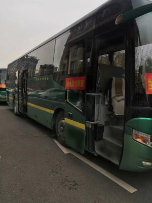 2019 la commande de Bus Left Hand d'entraîneur de Yutong utilisée de l'an 49 par sièges transporte l'autobus arrière de moteur