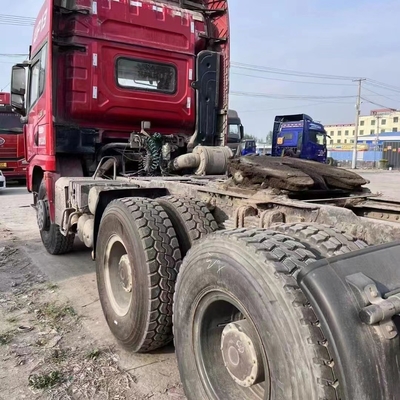 Le tracteur utilisé 420hp de camion de Shacman a utilisé la tête 6*4 50tons de tracteur à vendre le camion de tracteur