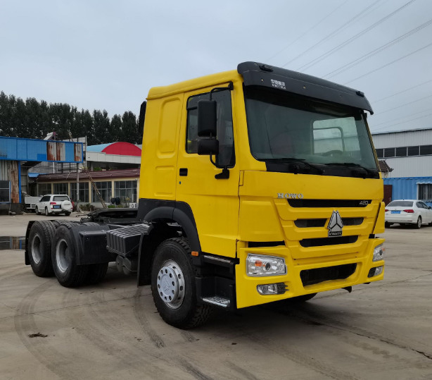 HOWO a utilisé le tracteur original de camion de remorque 6*4 de moteur de Weichai de tête de camion de tracteur semi