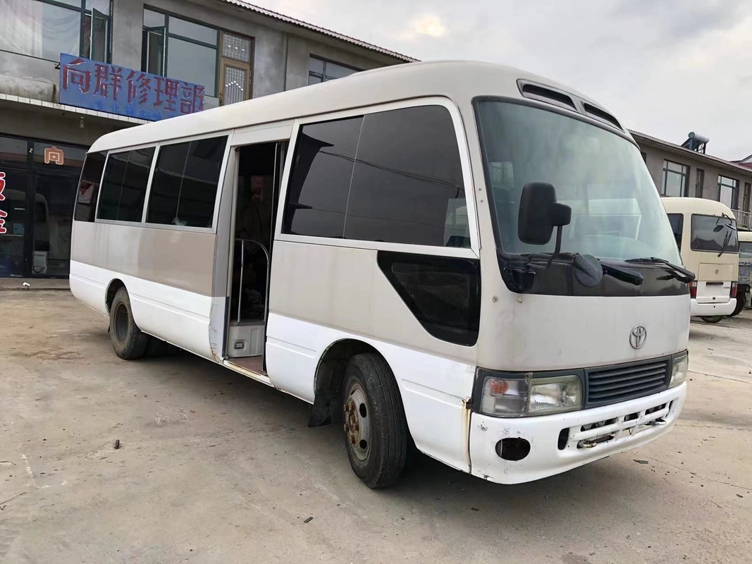 La commande de main gauche a utilisé l'autobus de Front Engine 30 Seat d'autobus de caboteur de Toyota pour des affaires