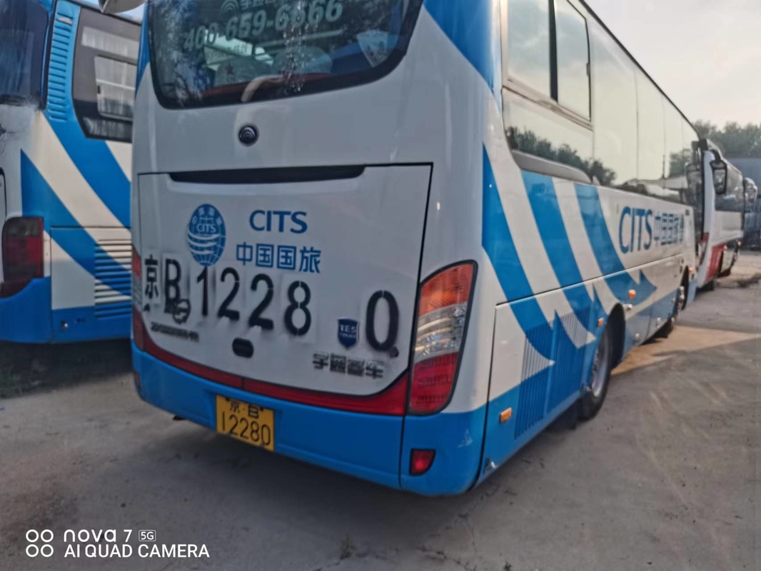 Autobus ZK6858 mini RHD de Yutong utilisé 35 par sièges orientant les moteurs diesel pour le transport