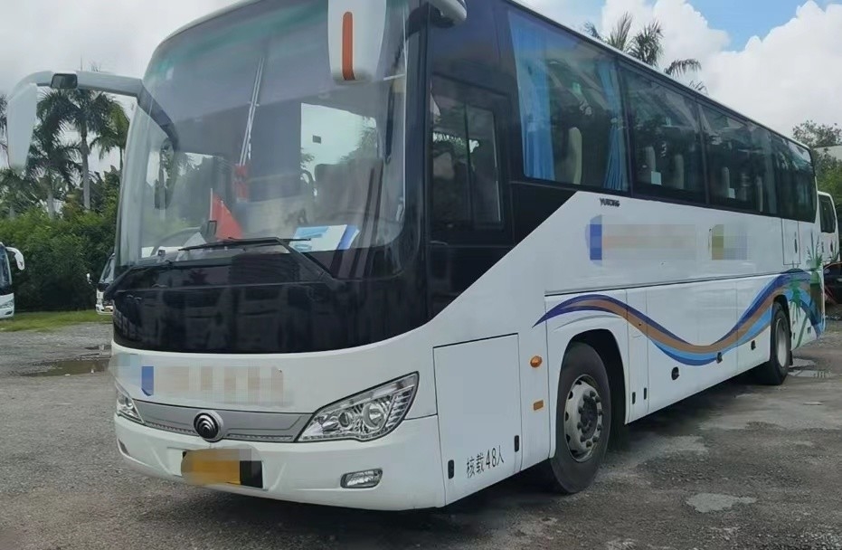2019 autobus Zk6119 de Yutong utilisé de l'an 48 par sièges pour des émissions de l'euro V de tourisme
