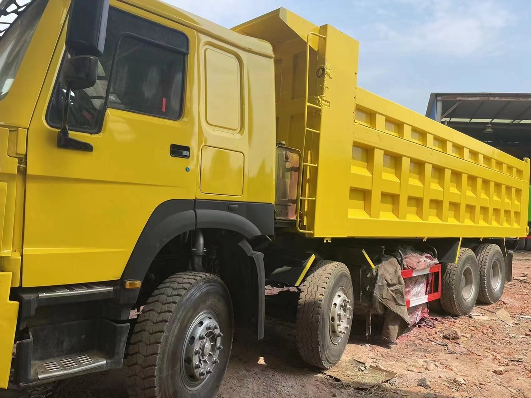 8*4 a utilisé le camion à benne basculante 40ton Mitsubishi Fuso 12 roule le camion d'occasion avec 380HP