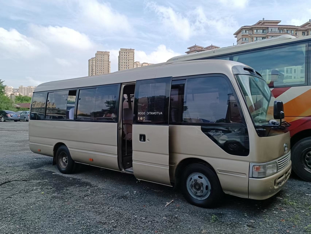 2016 occasion utilisée par sièges d'autobus de caboteur de Toyota de l'an 29 avec le moteur 1Hz diesel