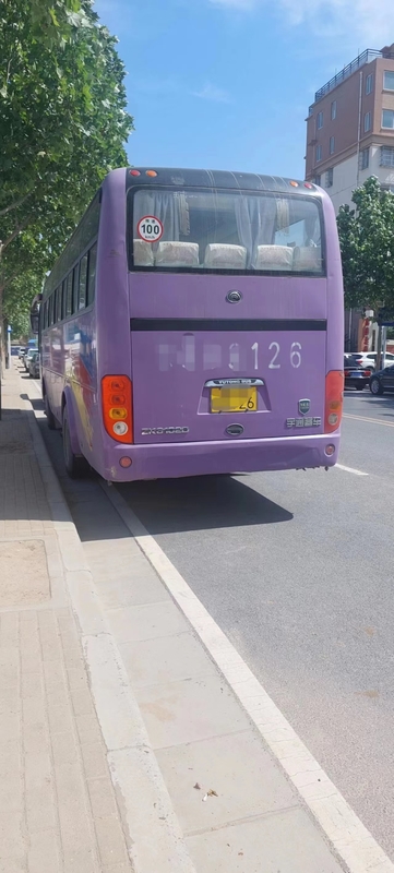 2014 ans 45 Yutong utilisé par sièges transportent le diesel de Bus Front Engine Two Door LHD d'entraîneur de ZK6102D
