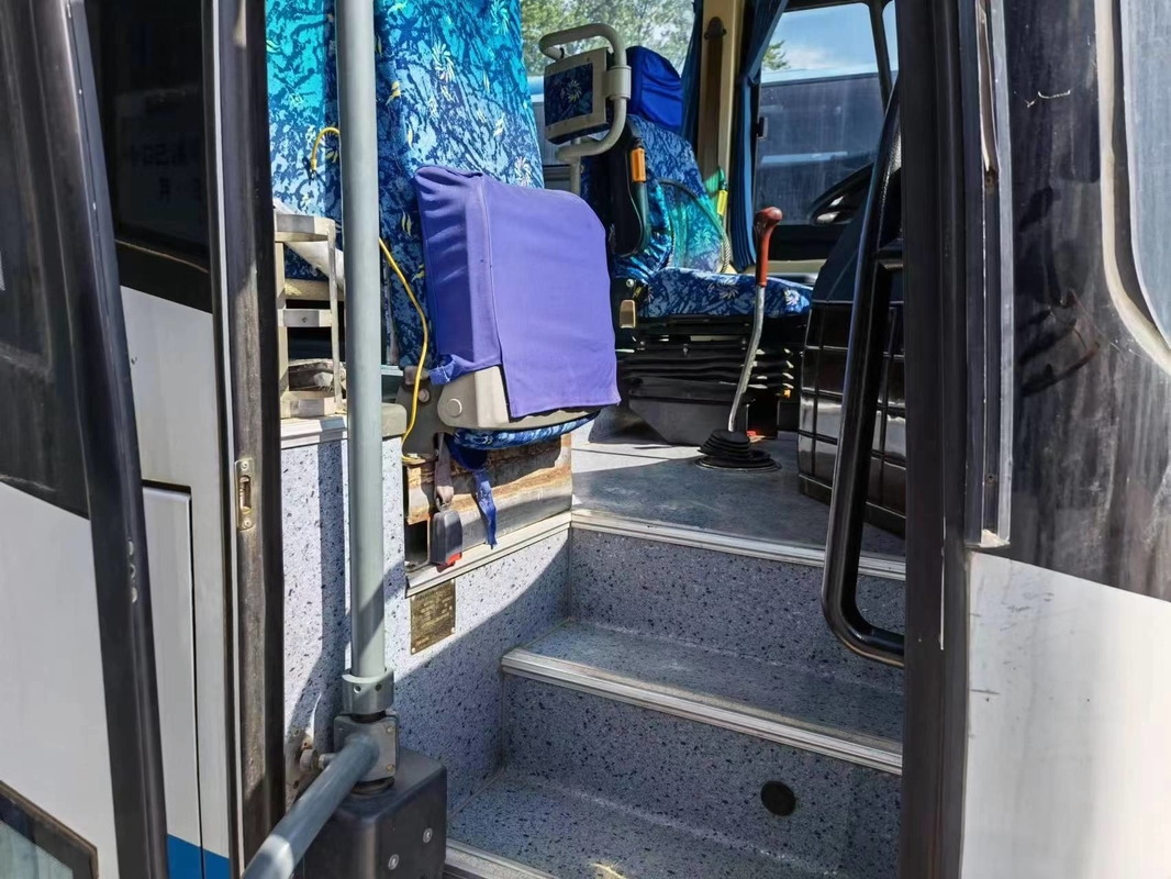 Le moteur arrière Sunlong a employé châssis de la suspension 55seats d'airbag de Bus LHD SLK6122 d'entraîneur le haut