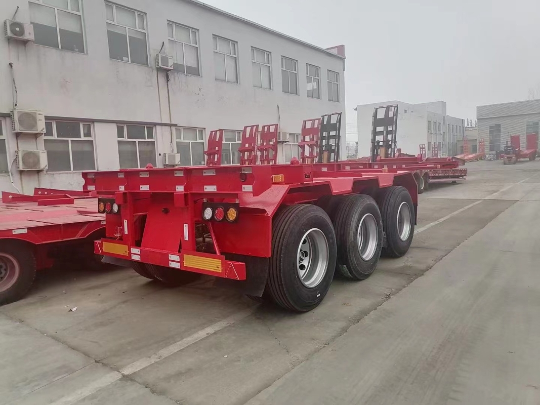 Trois tous neufs d'Axle Semi Trailer Platform Trailer fabriqués en Chine