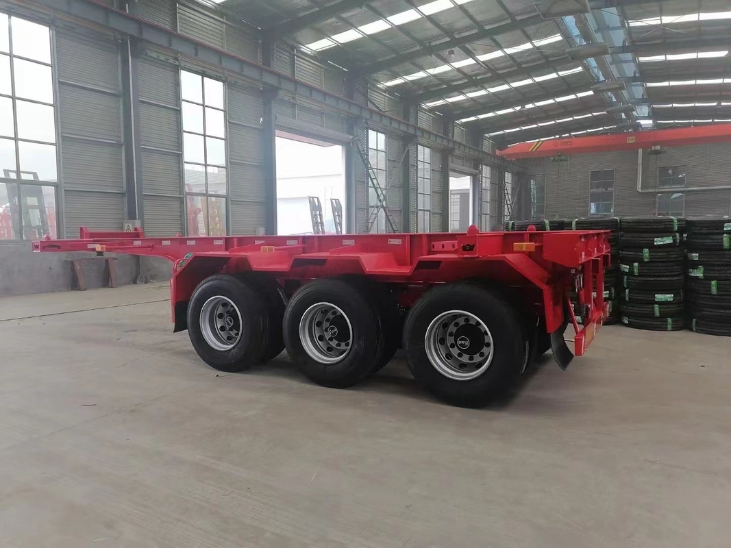 Trois tous neufs d'Axle Semi Trailer Platform Trailer fabriqués en Chine