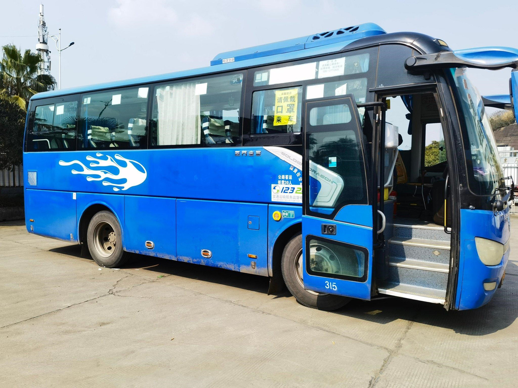 autobus d'or de moteur d'arrière de Dragon Mini Bus Vehicle Tourist XML6807 de la disposition 30seats 2+2