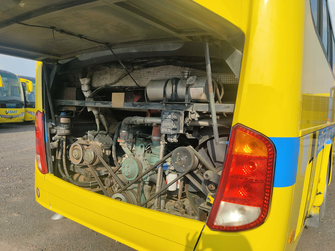 2+3 la disposition 60seats a employé Yutong transporte l'entraîneur de luxe Africa 10 mètres d'autobus de suspension ZK6110 d'airbag