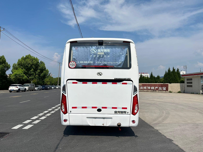 34 sièges 2018 direction de Bus Kinglong XMQ6802 LHD d'entraîneur utilisée par an pour le transport