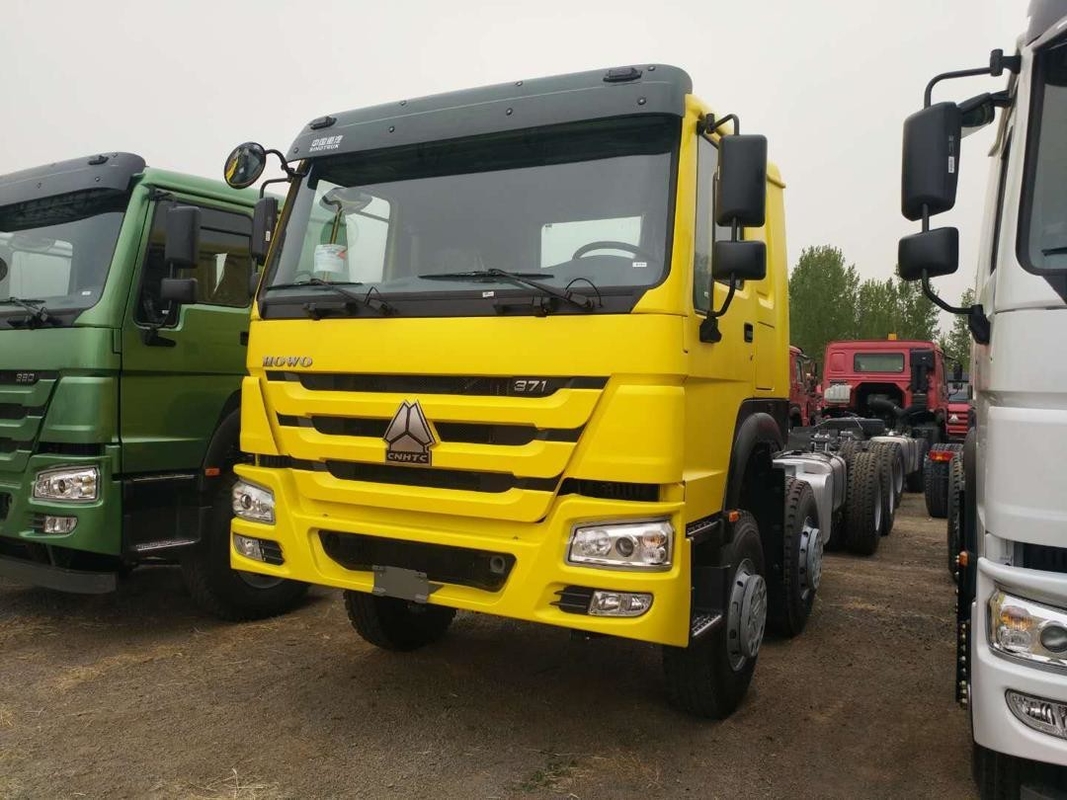 70-80 les tonnes ont employé la conduite à droite RHD, Sinotruck de camions de cargaison utilisée par camions de transport ont employé le transport de notation Tru d'occasion
