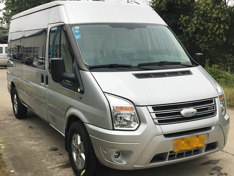 2015 moteur de Ford Buses Mini Bus Diesel utilisé de l'an 15 par sièges avec Seat de luxe