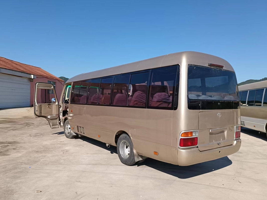 Sièges Mini Used Coaster Bus Toyota de 2012 ans 29 avec le moteur diesel 1Hz en bon état