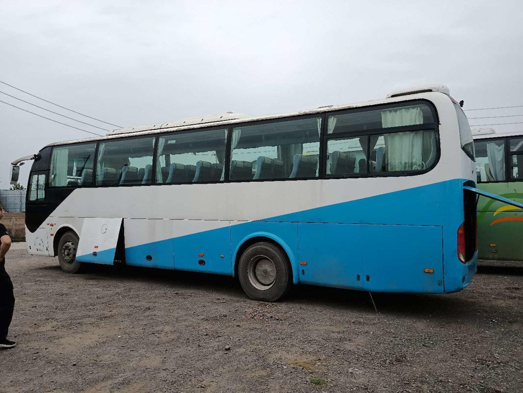 Entraîneur droit de visite de moteur d'arrière de l'autobus Zk6110 d'occasion de l'autobus 49-51seater de Yutong de direction