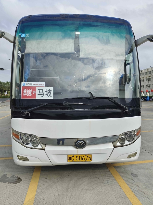 2015 ans 55 Seater ont employé la porte à deux battants de moteur diesel de l'autobus Zk6122 LHD de Yutong