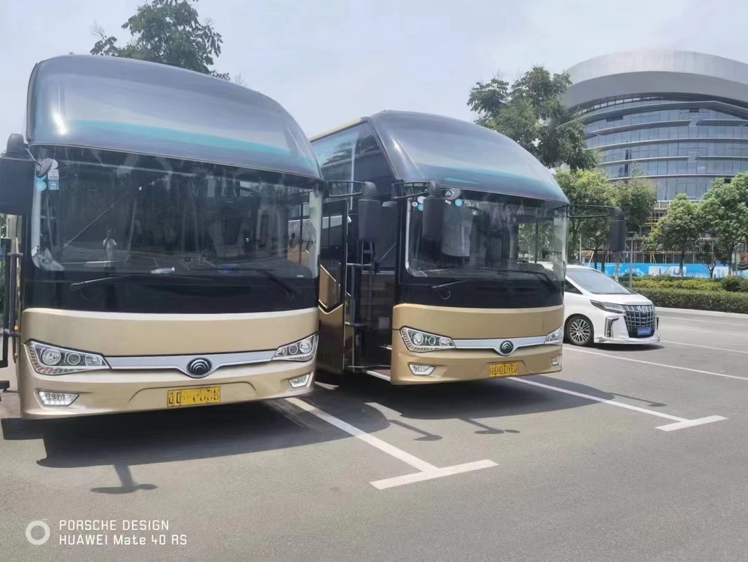Le car Long Used Coach d'autobus de ZK6128 Yutong transporte le moteur de 54 sièges RHD/arrière de LHD