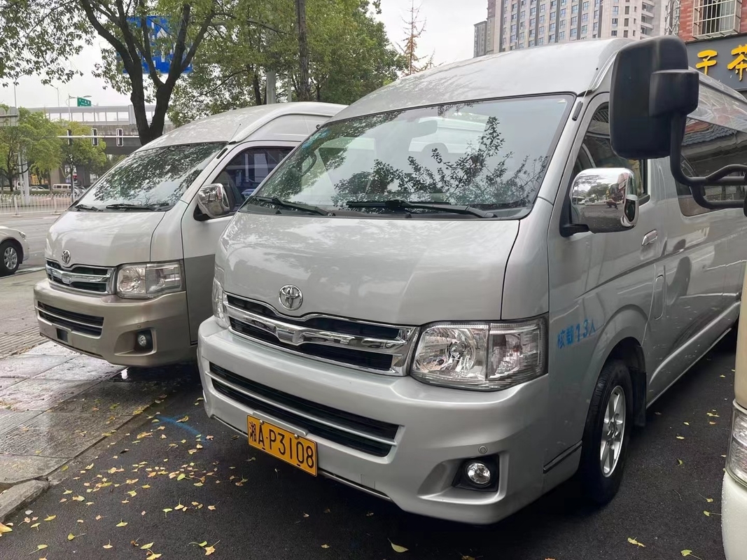 2018 l'autobus de Toyota utilisé Hiace de l'an 13 par sièges avec le moteur d'essence a employé Mini Bus For Nigeria