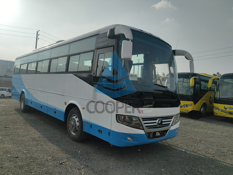 2014 année 53 Seater Yutong a utilisé l'autobus ZK6112D RHD dirigeant le nouveau climatiseur de Seat