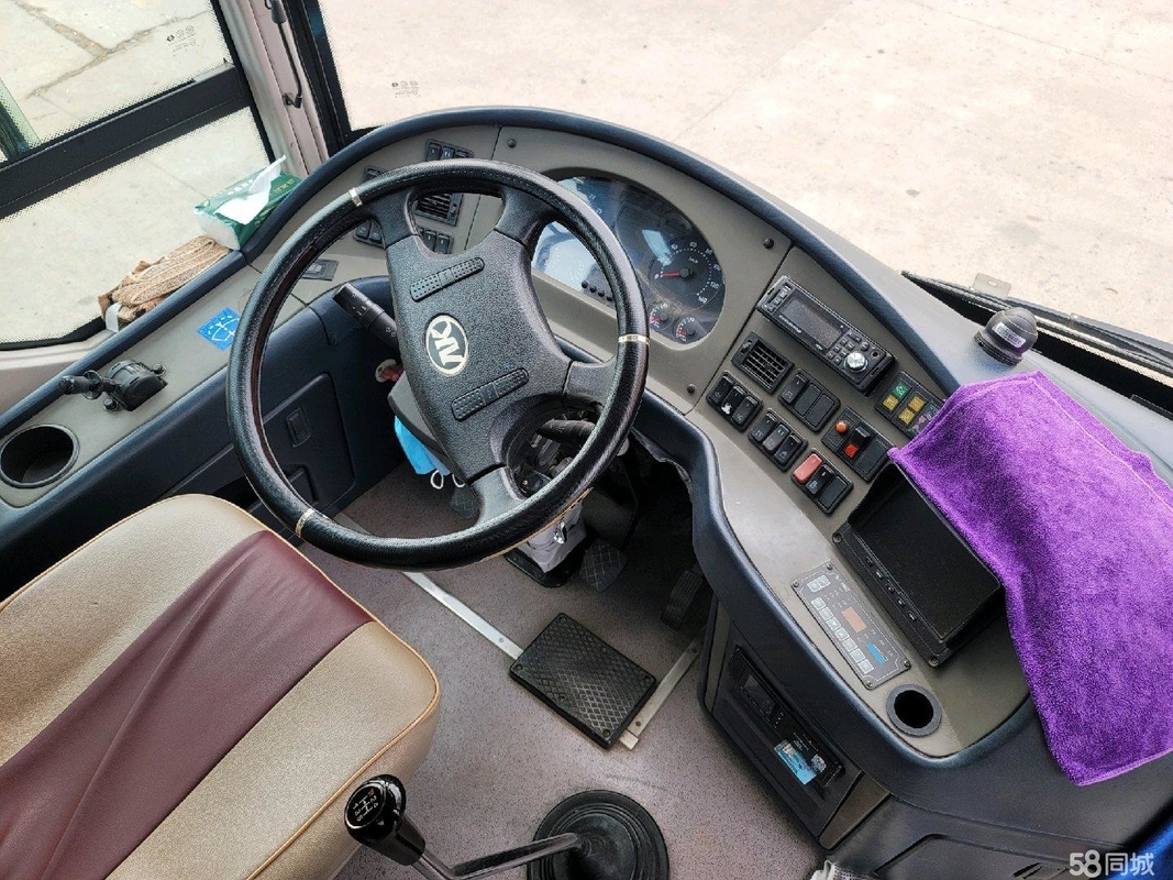 Occasion a utilisé le transport de ville de Rhd Lhd d'autobus de banlieusard de passager de Yutong 39 sièges