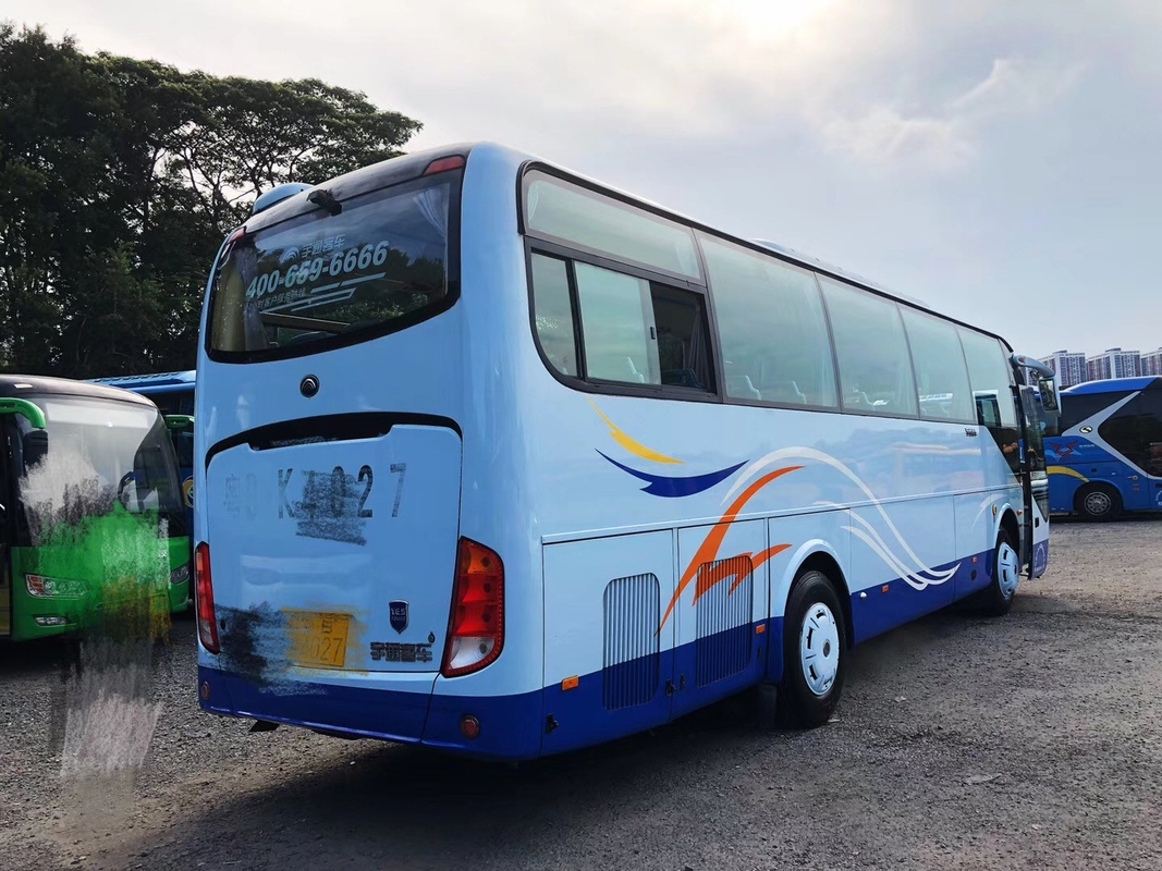 Occasion Yutong utilisé par banlieusard transporte le transport de moteur diesel de Rhd Lhd de 49 sièges